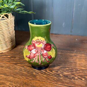 Vintage Moorcroft Hibiscus Vase, Small 4.25" Green Floral Pottery